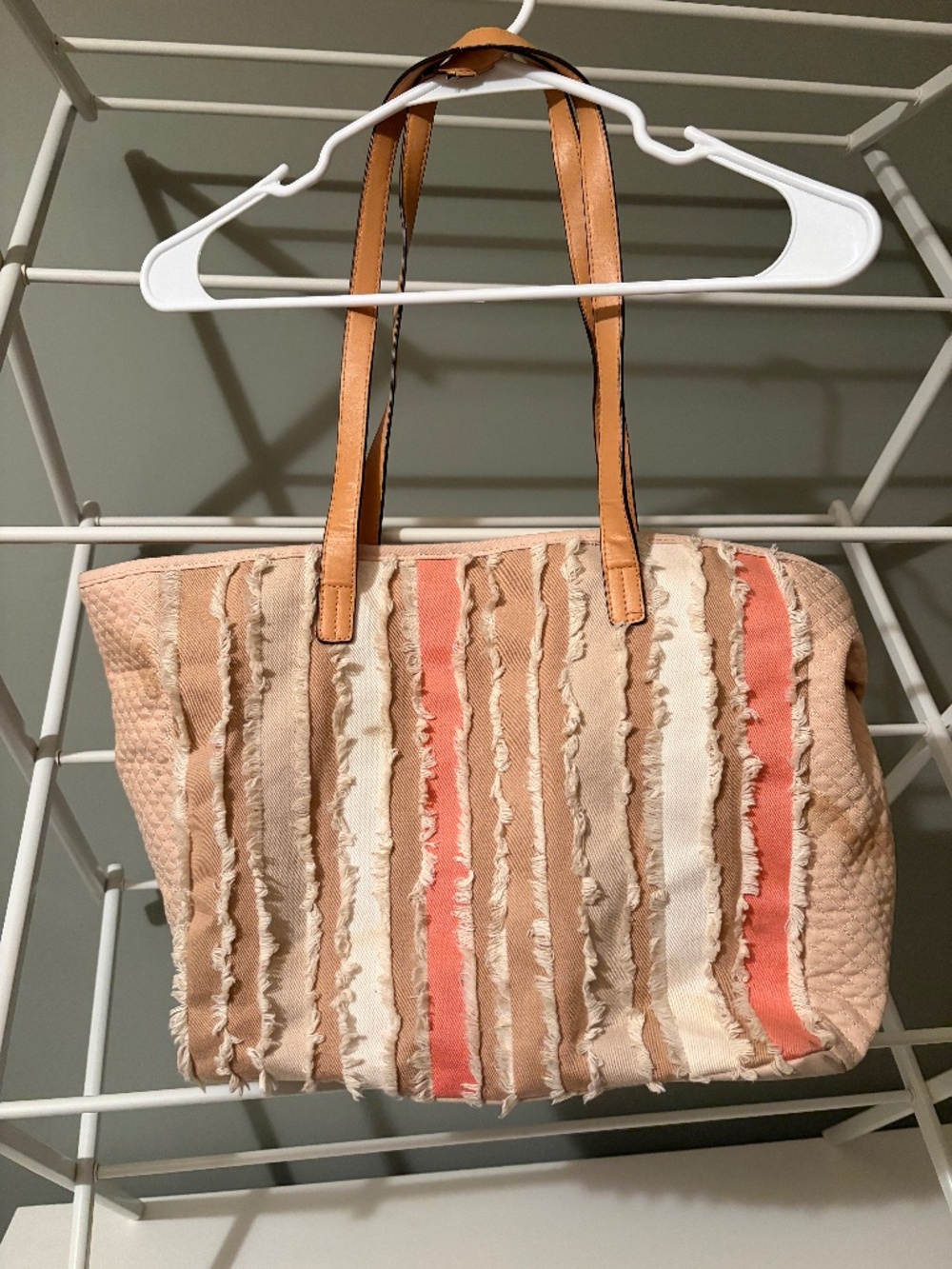 Vera Bradley pink & tan bag